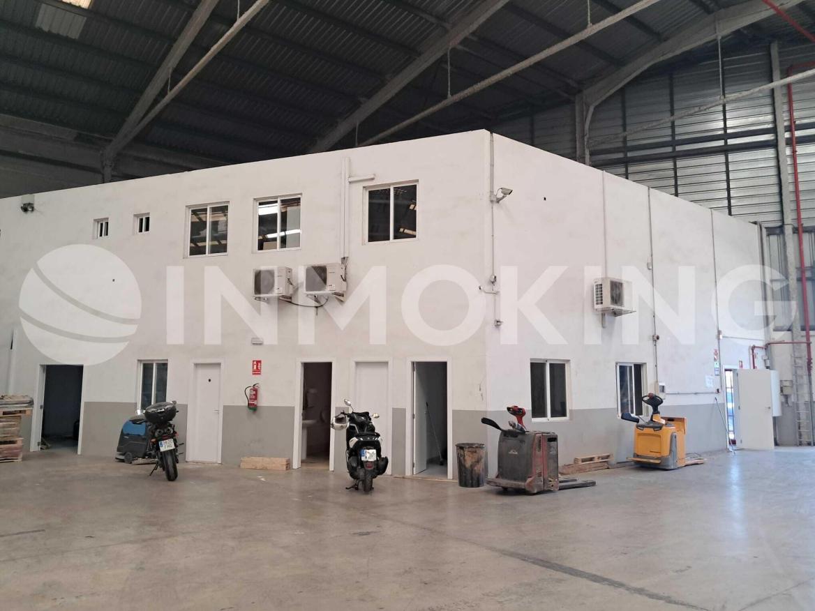 Foto de la propiedad Nave Logística en P.I Casanova en Ribarroja, Valencia